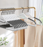 20 Packs Hangers with Non-Slip Design F22