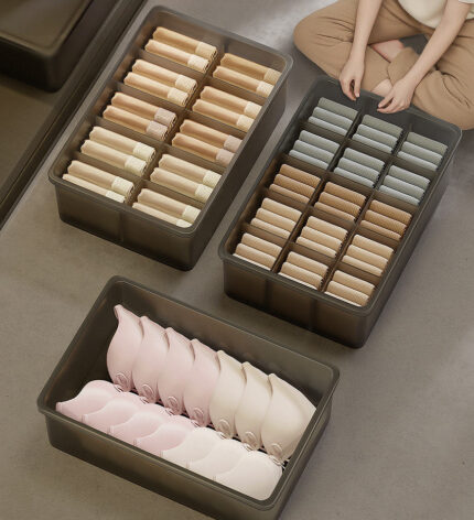 Clear Divided Socks & Underwear Organzier Box Z157